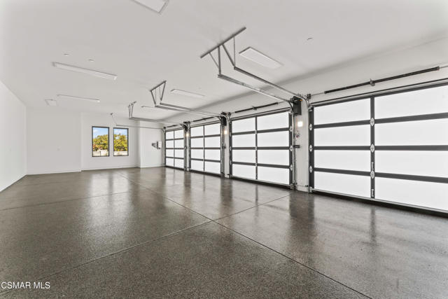 Image 55 of 93 For 532 Corte Corrida