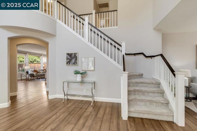 113 St Laurent Ct, Martinez CA: https://media.crmls.org/mediaz/c05e386b-26c4-45db-b791-c841ccd16649.jpg