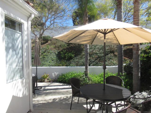 Detail Gallery Image 18 of 39 For 6033 Patmos Way, Oceanside,  CA 92056 - 2 Beds | 2/1 Baths