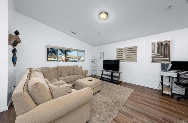 2624 E E 3rd st, National City CA: https://media.crmls.org/mediaz/c060bb5d-8d84-4939-8137-362239350a20.jpg