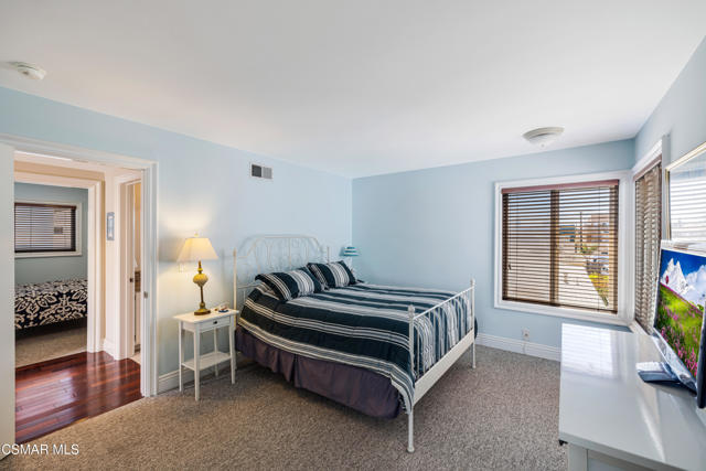 108 Pasadena Avenue, Oxnard CA: https://media.crmls.org/mediaz/c061afee-1e69-4121-94c5-bf2062274b5d.jpg