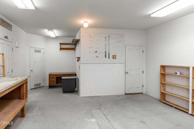 Detail Gallery Image 47 of 51 For 13300 Coco Palm Ct, Bakersfield,  CA 93314 - 4 Beds | 3 Baths