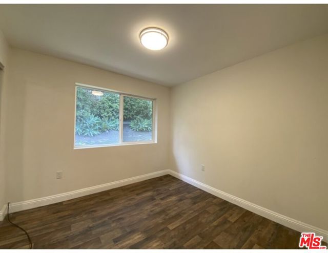 4567 Yellowstone Street, Los Angeles CA: https://media.crmls.org/mediaz/c062d0ea-1732-4282-8766-11a2bfd178b0.jpg