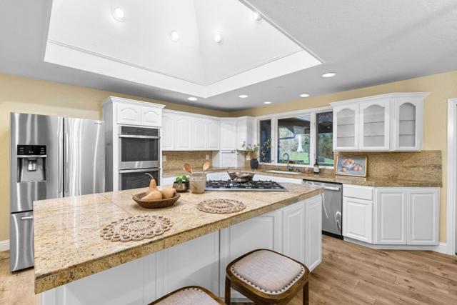 6915 Redwood Retreat Road, Gilroy CA: https://media.crmls.org/mediaz/c063b88f-985c-4181-88ee-82bad2db4555.jpg