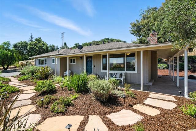 19541 Almaden Road, San Jose CA: https://media.crmls.org/mediaz/c06609a5-3b5d-4b9c-87db-0c508fd18e0d.jpg