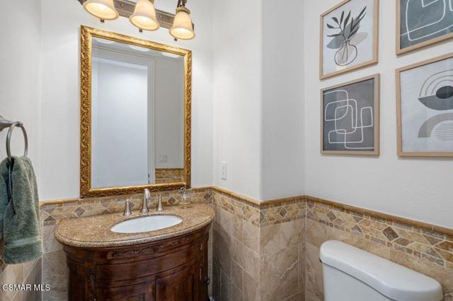 5492 Calarosa Ranch Road, Camarillo CA: https://media.crmls.org/mediaz/c068e665-bfe6-4141-939d-fb0c286aa460.jpg