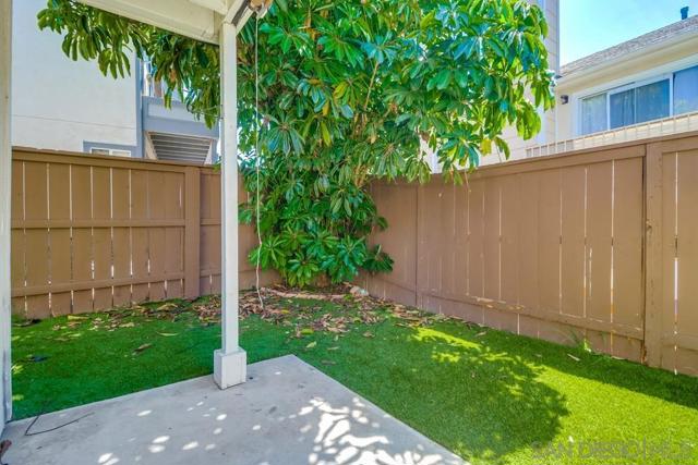 8945 Arlingdale Way, Spring Valley, California 91977, 2 Bedrooms Bedrooms, ,2 BathroomsBathrooms,Condominium,For Sale,Arlingdale Way,250032679SD