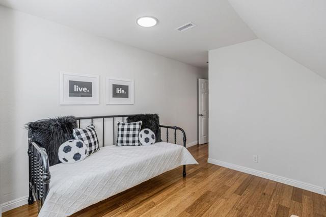 10090 Pasadena Avenue, Cupertino CA: https://media.crmls.org/mediaz/c06c0247-e442-488c-8103-0d84615e0fb7.jpg
