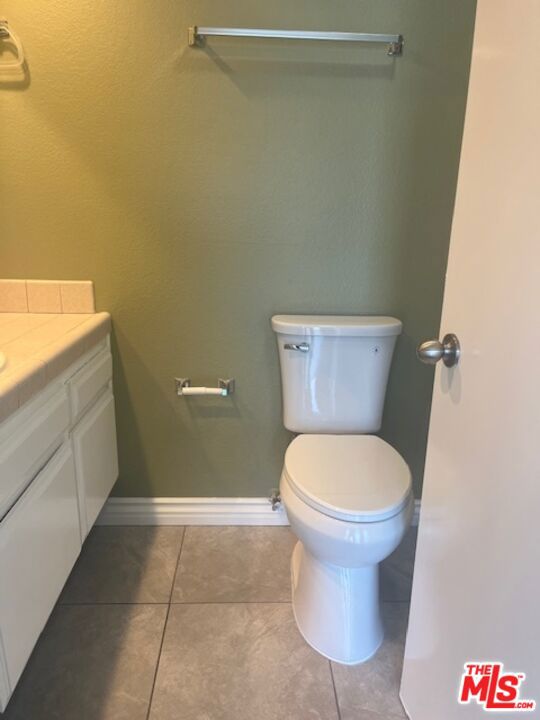 533 W 219th Street, Carson CA: https://media.crmls.org/mediaz/c06c06e4-e059-46fc-8981-a87203dd52c5.jpg