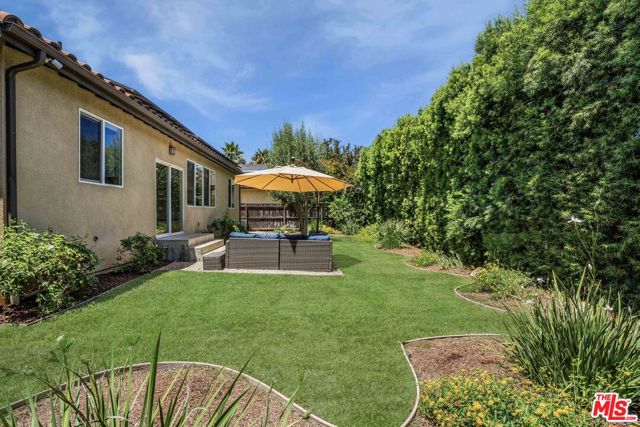 7050 Independence Avenue, Canoga Park CA: https://media.crmls.org/mediaz/c06d21a2-9ff4-4ac0-b198-052a61374189.jpg