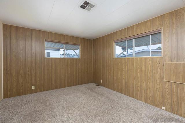 1219 E Barham Dr Spc 106, San Marcos CA: https://media.crmls.org/mediaz/c06e27e7-d6fa-4e5e-a462-4457c9baa888.jpg