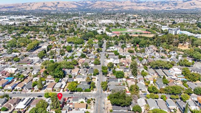 209 N 16th Street, San Jose CA: https://media.crmls.org/mediaz/c06ea807-ff9e-40db-8948-2f44cc638d01.jpg