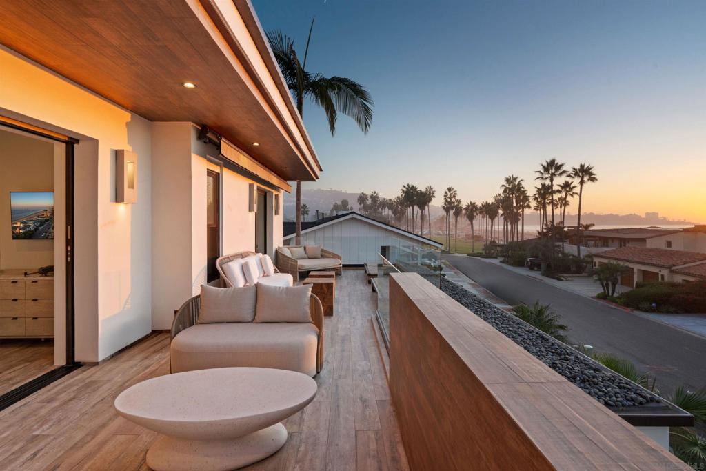 8477 El Paseo Grande - photo 11