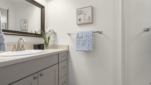 2201 The Alameda, Santa Clara CA: https://media.crmls.org/mediaz/c070d7c9-deb5-4352-a2f9-b41ce6528c01.jpg