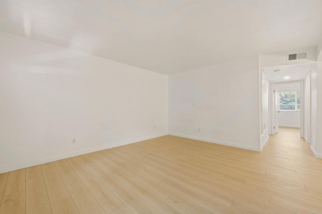 4465 Home Ave East - photo 15