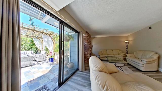 2618 Unicornio Street, Carlsbad CA: https://media.crmls.org/mediaz/c0719845-25eb-4909-9e3f-fa4192026763.jpg