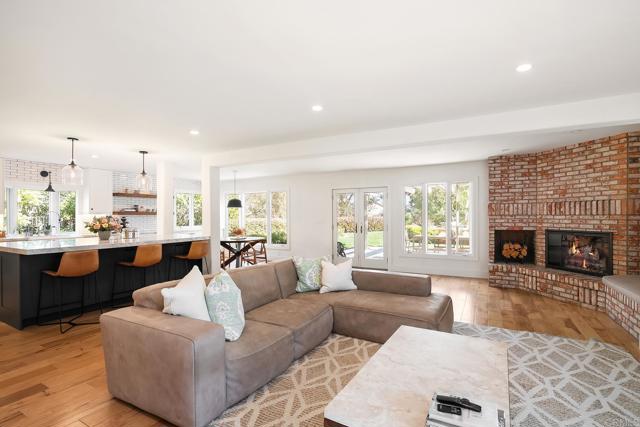 Detail Gallery Image 15 of 31 For 1515 Santa Sabina Ct, Solana Beach,  CA 92075 - 4 Beds | 3 Baths