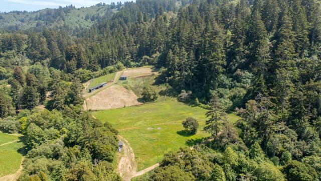 5090 La Honda Road,  CA: https://media.crmls.org/mediaz/c07281c8-3952-4b0e-9e71-a0875aac0e64.jpg