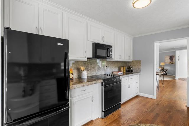 18301 Idylwild Road, Los Gatos CA: https://media.crmls.org/mediaz/c073efdc-1f97-4f41-b534-4d4922beb39c.jpg