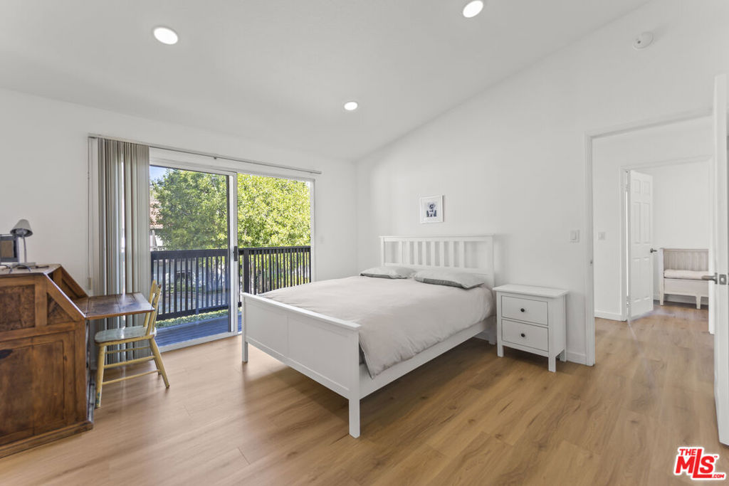 MLS #25494405 image #24