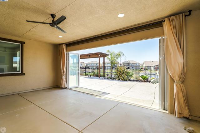Image 28 of 60 For 17723 Griswold Ct