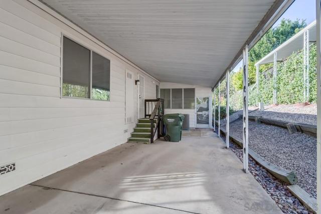 18218 Paradise Mountain Road, Valley Center CA: https://media.crmls.org/mediaz/c07588d0-a6e3-40a9-b843-bf4f107ef106.jpg