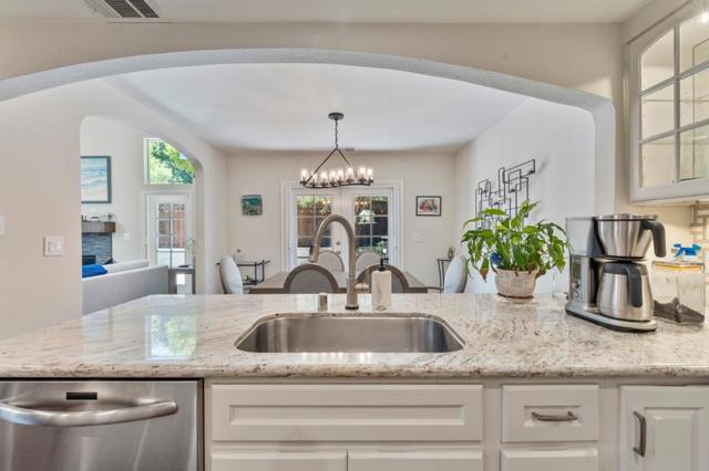 960 Oak Park Drive, Morgan Hill CA: https://media.crmls.org/mediaz/c075bc0e-ad50-4765-8677-8f177307f8ca.jpg