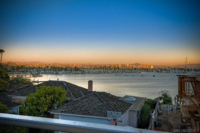 812 San Antonio Pl, San Diego CA: https://media.crmls.org/mediaz/c079dfb5-78a2-447e-8788-7d7c6267d969.jpg