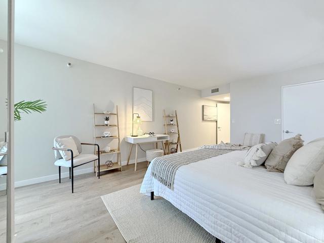 Detail Gallery Image 16 of 29 For 1820 Avenida Del Mundo #306,  Coronado,  CA 92118 - 1 Beds | 1/1 Baths