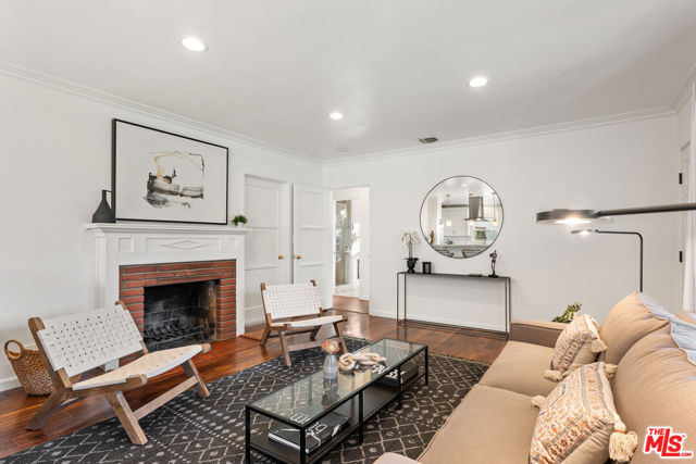 11536 Otsego Street photo 6