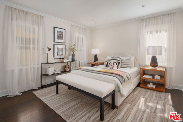 729 N Stanley Avenue, Los Angeles CA: https://media.crmls.org/mediaz/c07c5bf1-0ce2-41dc-b83a-274b3040248f.jpg