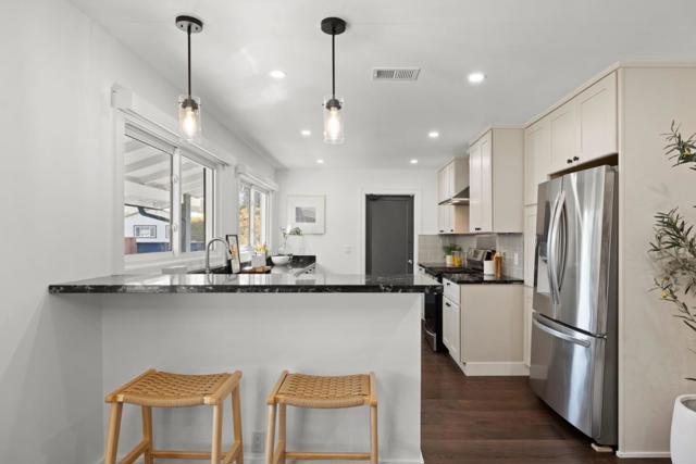 2501 Fleetwood Drive, San Bruno CA: https://media.crmls.org/mediaz/c07d19fa-619d-4a15-8517-8e5400deb03d.jpg