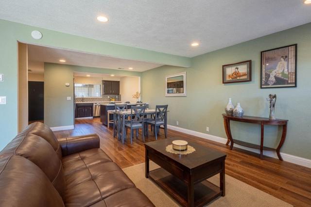 1840 Cherokee Drive, Salinas CA: https://media.crmls.org/mediaz/c07d2205-4ca5-44e5-a93d-c54ddbfa951b.jpg