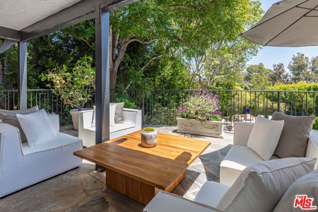 1756 Correa Way, Los Angeles CA: https://media.crmls.org/mediaz/c07d255d-99e4-4043-951c-88902df17ae3.jpg