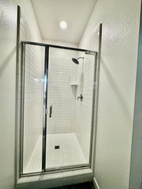10423 Newbliss Way, San Diego CA: https://media.crmls.org/mediaz/c07d52ae-6fa6-43b3-b4ae-cc687ff91143.jpg
