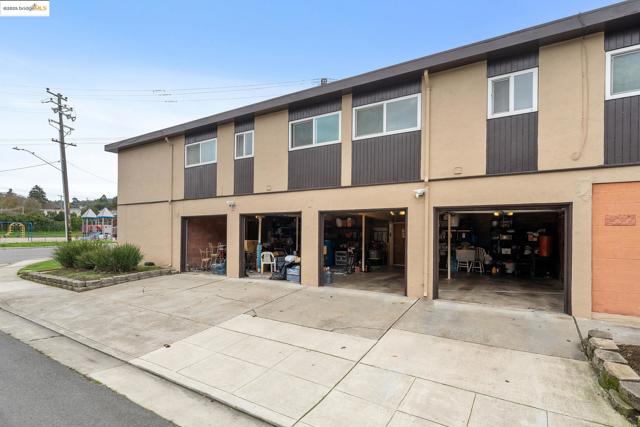 Image 52 of 59 For 633 Key Blvd