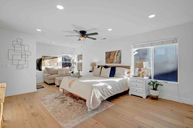 2425 Glenview Drive, Hollister CA: https://media.crmls.org/mediaz/c07f11c1-eae9-4036-9652-e24a0aad3a01.jpg