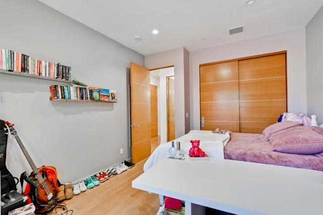 1534 Wessex Avenue, Los Altos CA: https://media.crmls.org/mediaz/c07f5697-5ece-45fe-aae7-1e73d2359560.jpg