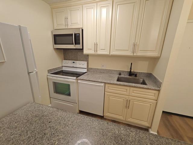 Image 11 of 22 For 1700 Civic Center Drive 209