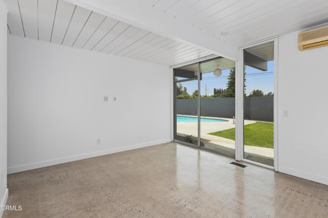 3832 E Casselle Avenue, Orange CA: https://media.crmls.org/mediaz/c080ec53-406d-496d-b8de-bfad3a22d27b.jpg