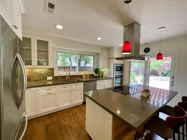 6863 Devon Way, San Jose CA: https://media.crmls.org/mediaz/c0811cbf-a0c1-4248-9b8a-9a8a539381f7.jpg