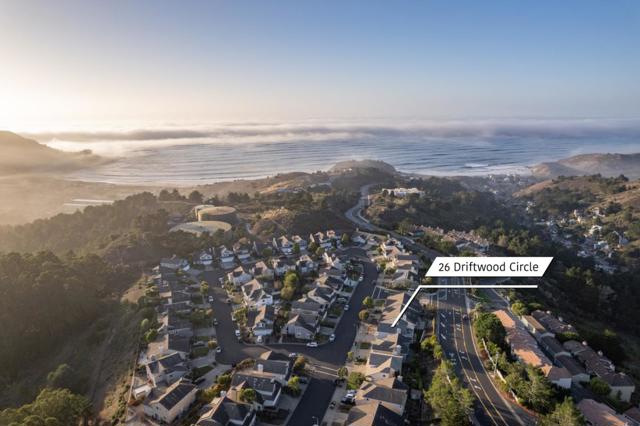 26 Driftwood Court, Pacifica CA: https://media.crmls.org/mediaz/c0814b88-2e62-48be-a342-7db222a17599.jpg