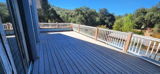 29348 Vine Drive, Campo CA: https://media.crmls.org/mediaz/c0821e4e-7ff9-4979-9fd5-6d4fbbd9d9c3.jpg