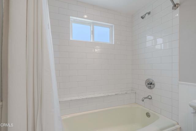 1410 MARINE Way, Oxnard CA: https://media.crmls.org/mediaz/c082aa7e-2e47-4d28-8335-823ce304aa87.jpg