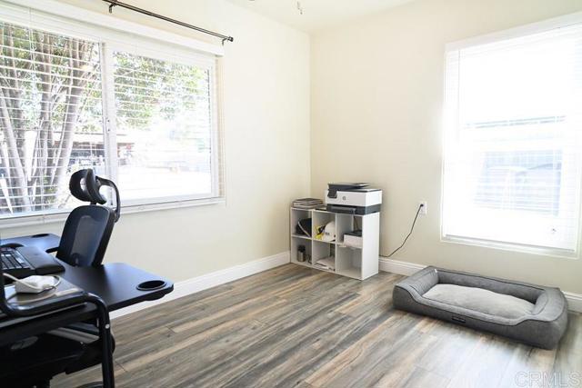 2394 Dryden Avenue, El Cajon CA: https://media.crmls.org/mediaz/c084b481-fda1-4aab-bd60-9e66d9c19bc3.jpg