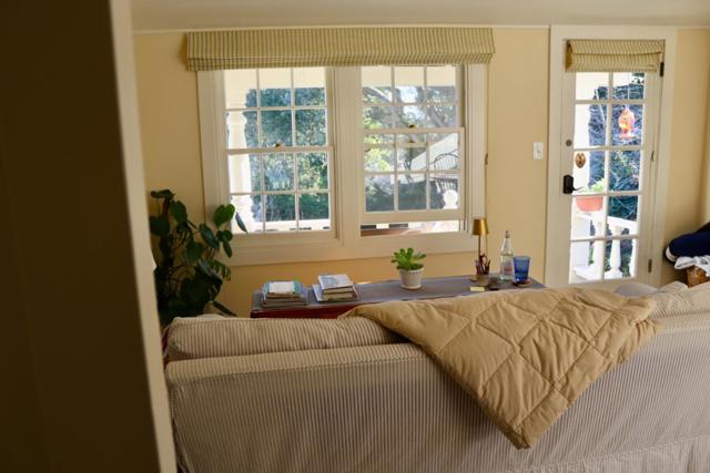 811 Alameda Avenue, Monterey CA: https://media.crmls.org/mediaz/c085ba4f-0e69-4771-b895-c0781be0fd52.jpg