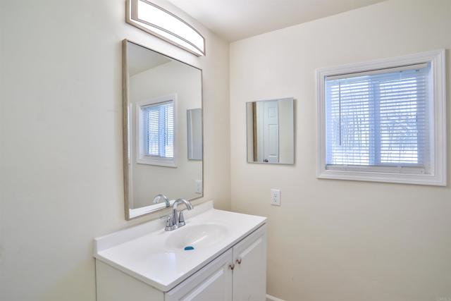 Detail Gallery Image 19 of 31 For 826 E Route 66 #16,  Glendora,  CA 91740 - 2 Beds | 1 Baths