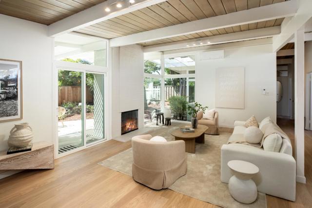 428 E Charleston Road, Palo Alto CA: https://media.crmls.org/mediaz/c088fb59-5e9f-43a3-99b2-46ca0ad2ab02.jpg