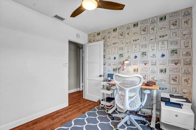 4113 Loma Alta Dr, San Diego CA: https://media.crmls.org/mediaz/c08a5633-b190-417e-a7d3-762c58d3a175.jpg