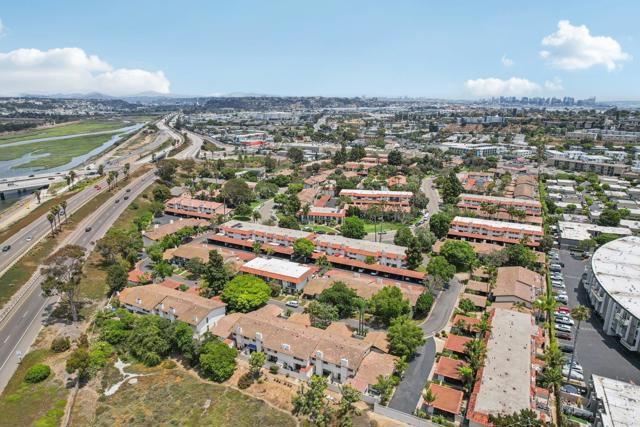 4352 Loma Riviera Court, San Diego CA: https://media.crmls.org/mediaz/c08abf32-1a33-4aad-be96-4872473dfde3.jpg